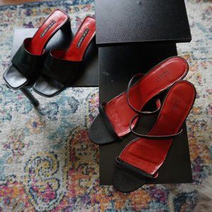 Black Low Heeled Womens Shoes size 7 Two Pairs Mules Sandals Nine West